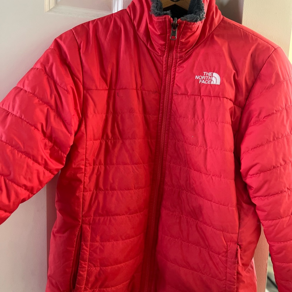 North face winter jacket - Picture 2 of 6